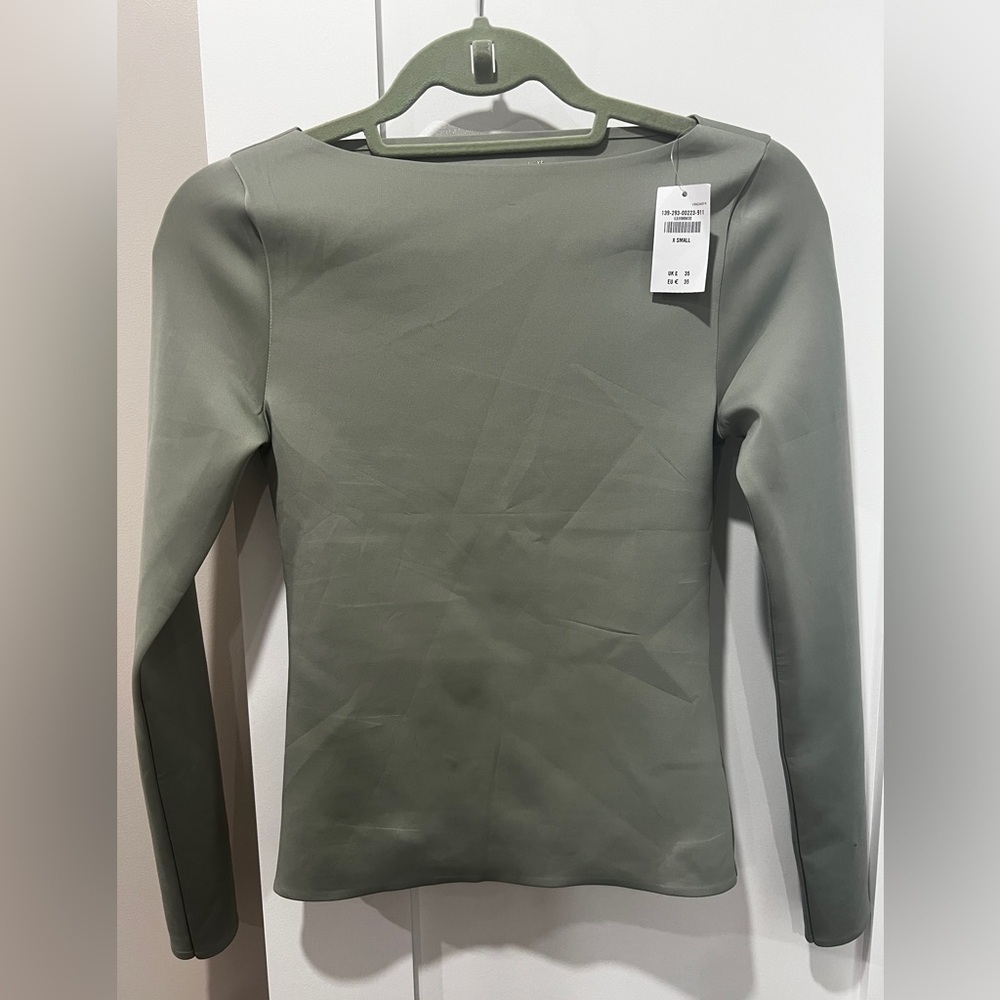 NWT Abercrombie & Fitch Olive Long Sleeve Shirt xs
